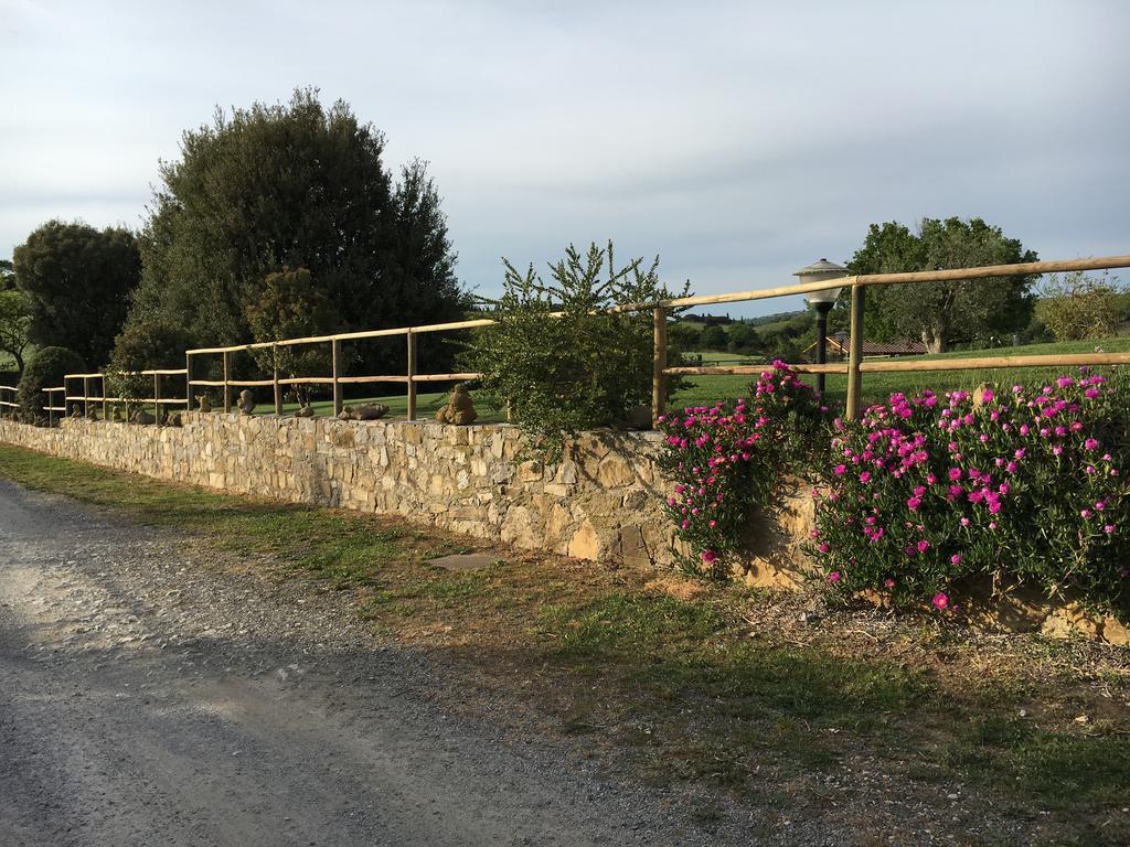 I Puntoni Agriturismo Magliano in Toscana Bagian luar foto